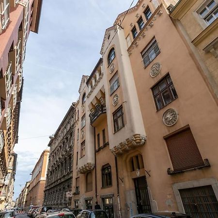 Art Nouveau Apartment ブダペスト エクステリア 写真